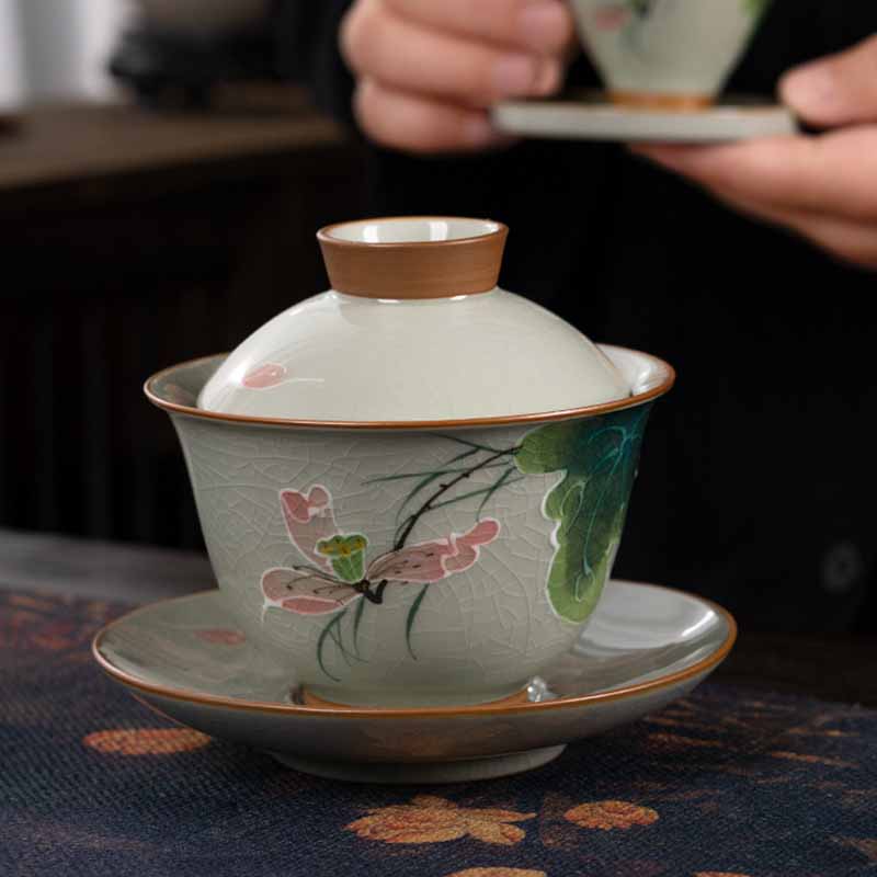 Lotus Koi Fish Pod Leaf Ceramic Gaiwan Sancai Teacup Kung Fu Tea Cup And Saucer With Lid 140ml