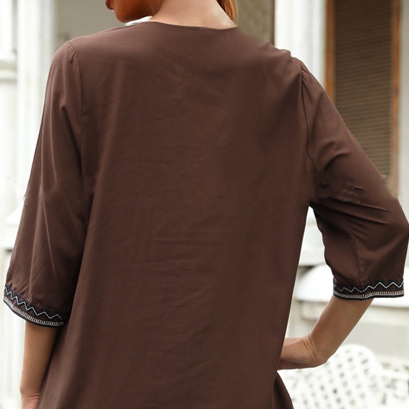 Spring Casual Plain Embroidery Floral Pattern Design Three Quarter Sleeve V-neck Cotton Women's T-Shirt