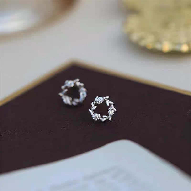925 Sterling Silver Posts Copper Metal Tiny Wreath Stud Blessing Flower Earrings