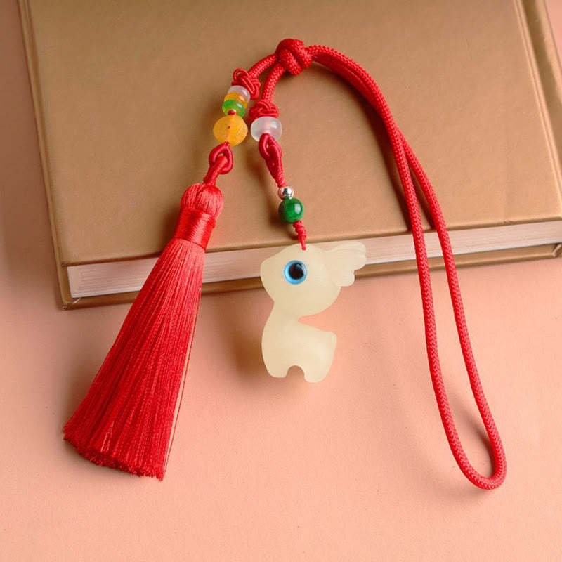 Mini Cute Deer Glowstone Luminous Lucky Deer Energy Key Chain Phone Car Hanging Decoration