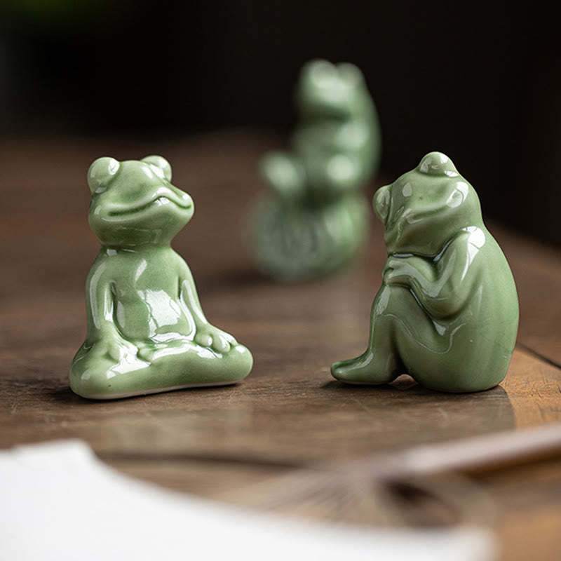 Mini Small Meditation Lotus Resting Frog Ceramic Wealth Luck Home Tea Pet Figurine Decoration