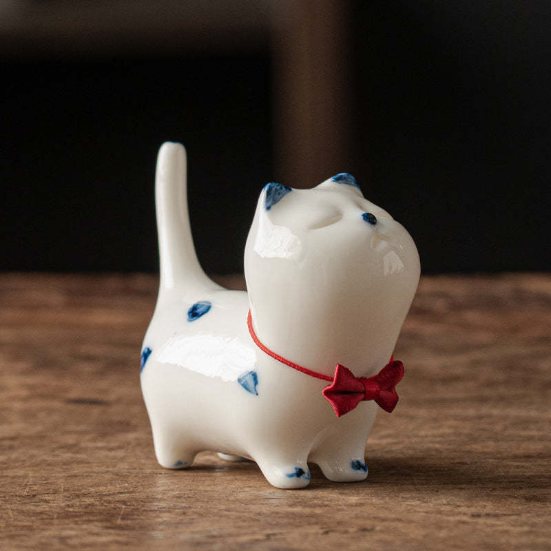 Mini Lucky White Cat Kitten Tea Pet Ceramic Home Desk Figurine Decoration