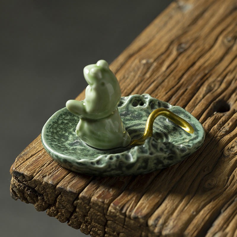 Leaf Meditation Frog Pattern Healing Ceramic Incense Burner Decoration