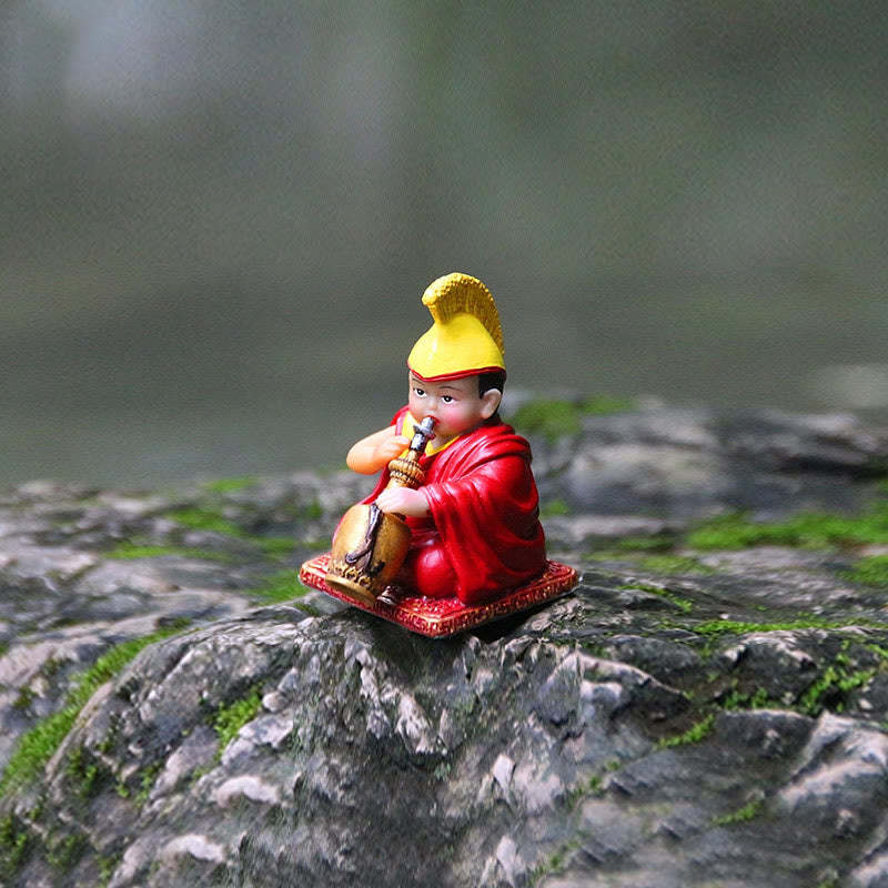 Hand Painted Tibetan Lama Figures Carved Creative Home Office Car Decoration Ornament