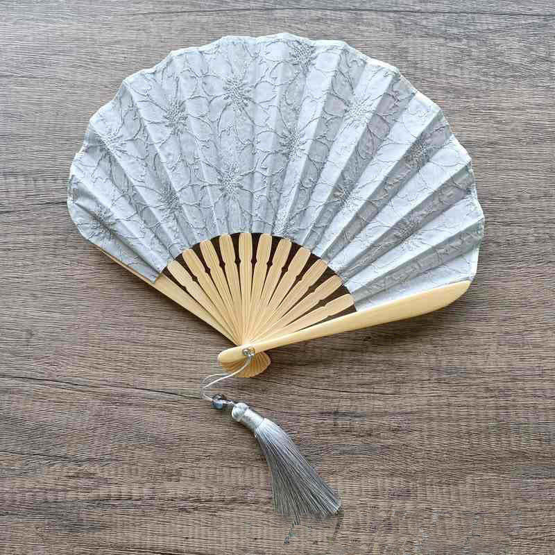 Retro Large Flower Embroidery Shell Shape Tassels Handheld Bamboo Folding Fan