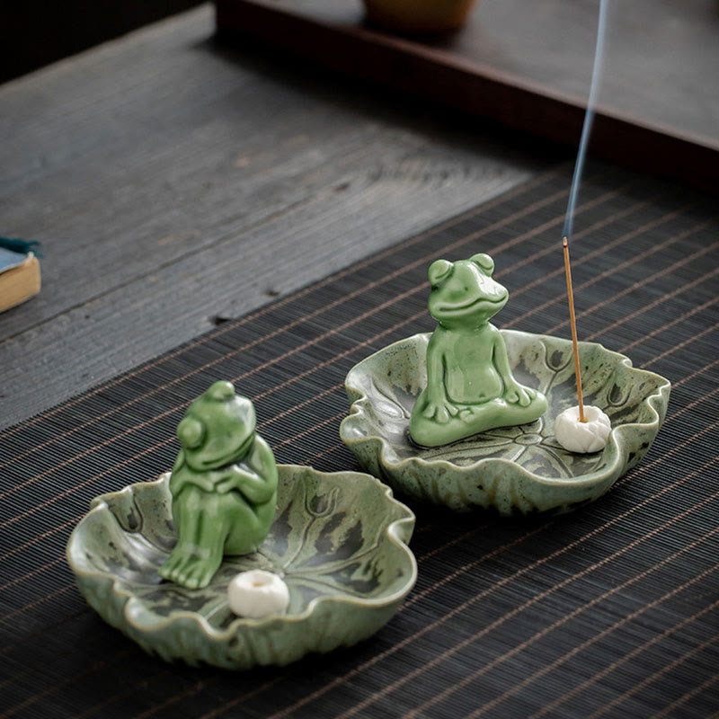 Leaf Meditation Frog Pattern Healing Ceramic Incense Burner Decoration