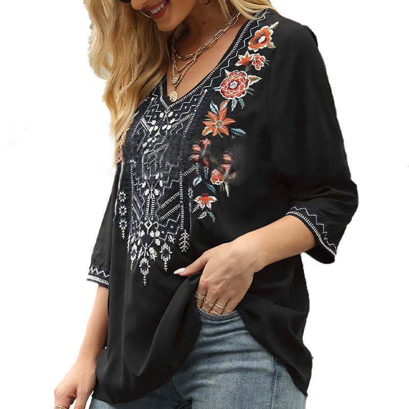 Spring Casual Plain Embroidery Floral Pattern Design Three Quarter Sleeve V-neck Cotton Women's T-Shirt