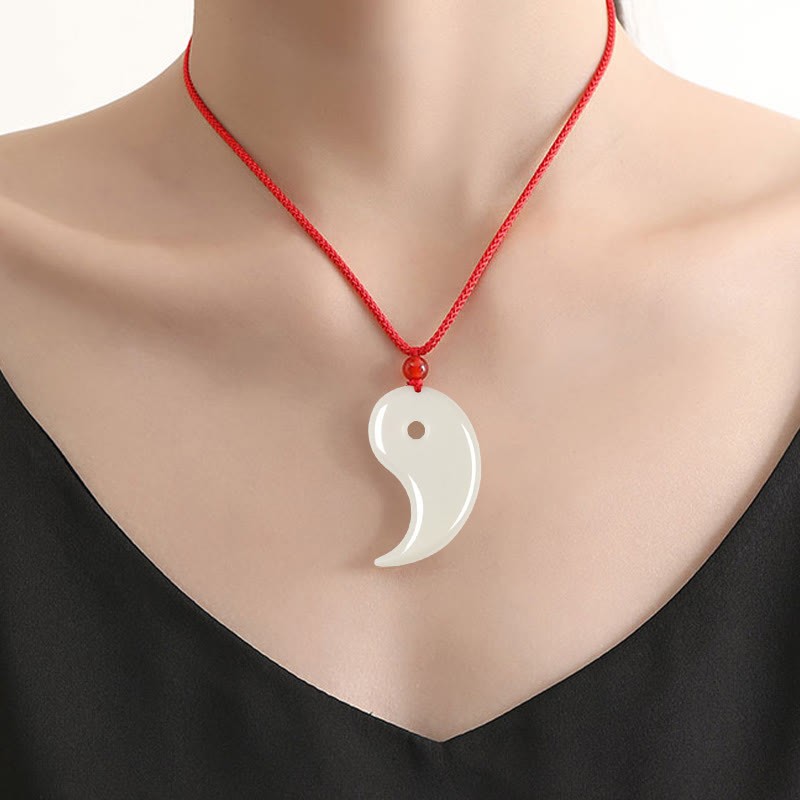Yin Yang Tai Chi Diagram Hetian Jade Luck Necklace Pendant