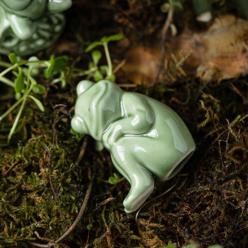 Mini Small Meditation Lotus Resting Frog Ceramic Wealth Luck Home Tea Pet Figurine Decoration