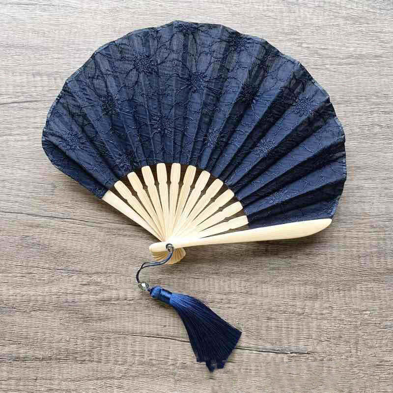 Retro Large Flower Embroidery Shell Shape Tassels Handheld Bamboo Folding Fan