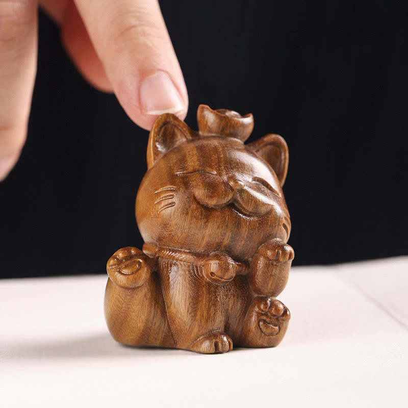 Mini Green Sandalwood Ingot Lucky Cat Carved Peace Desk Decorations