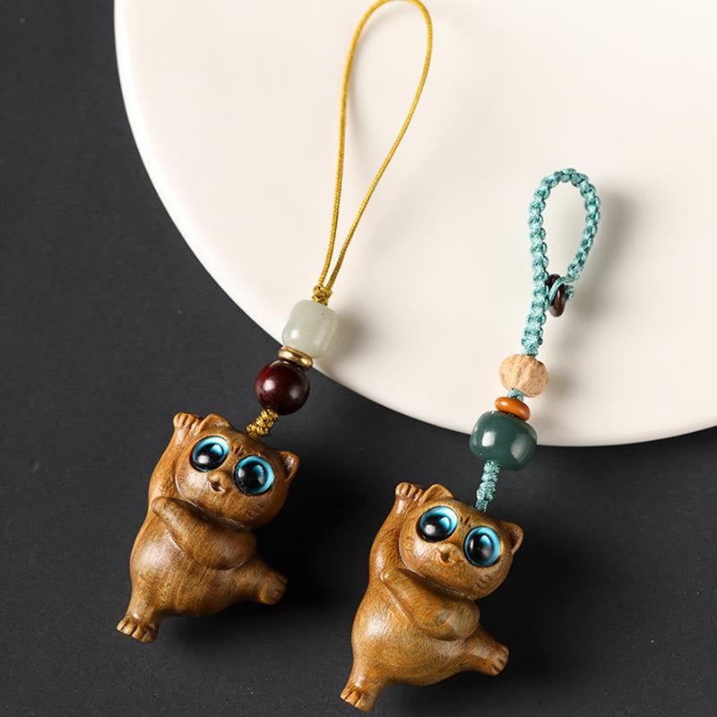 Green Sandalwood Thuja Sutchuenensis Dancing Cat Positive Key Chain Phone Hanging Decoration