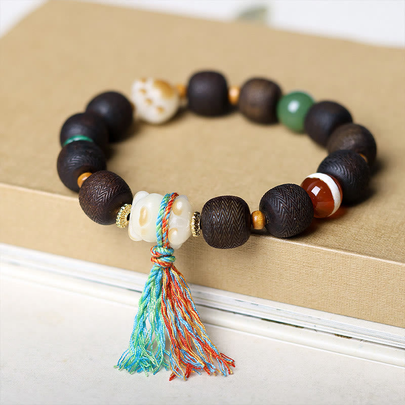 Green Qinan Agarwood Bodhi Seed Cat's Paw Claw Peace Bracelet