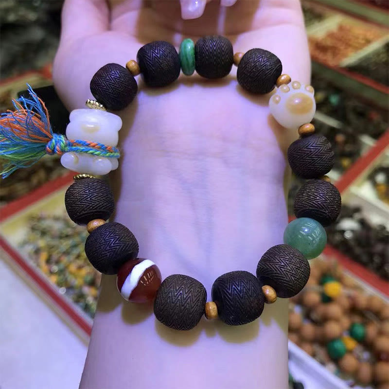 Green Qinan Agarwood Bodhi Seed Cat's Paw Claw Peace Bracelet