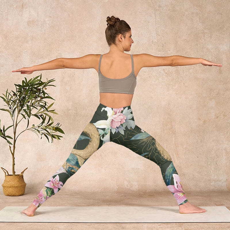 Green Golden Snake Lily Peony Flowers Print Gym Leggings Women's Yoga Pants
