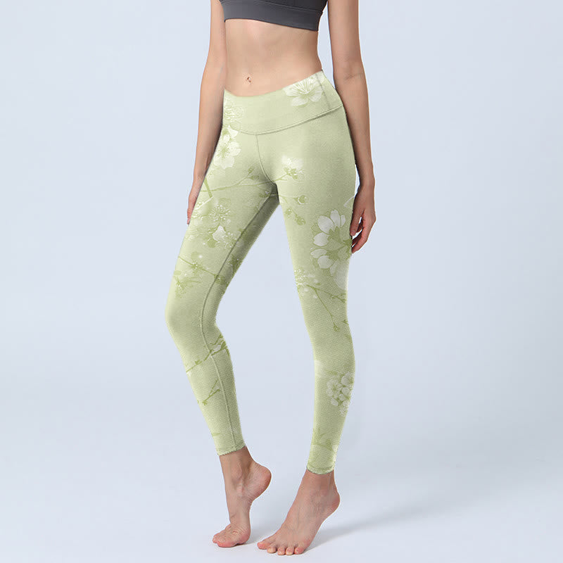 White Plum Blossoms Print Gym Leggings Women's Yoga Pants