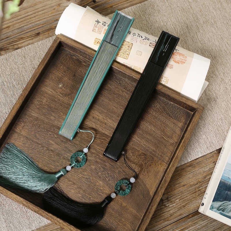 Retro Mountain River Crane Silk Handheld Bamboo Folding Fan
