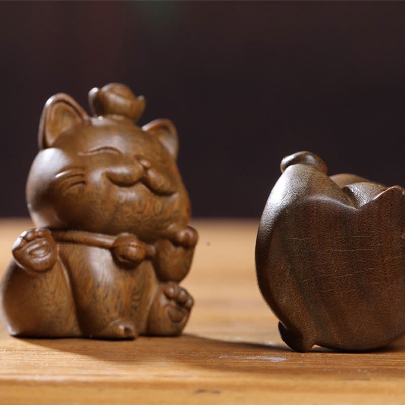 Mini Green Sandalwood Ingot Lucky Cat Carved Peace Desk Decorations