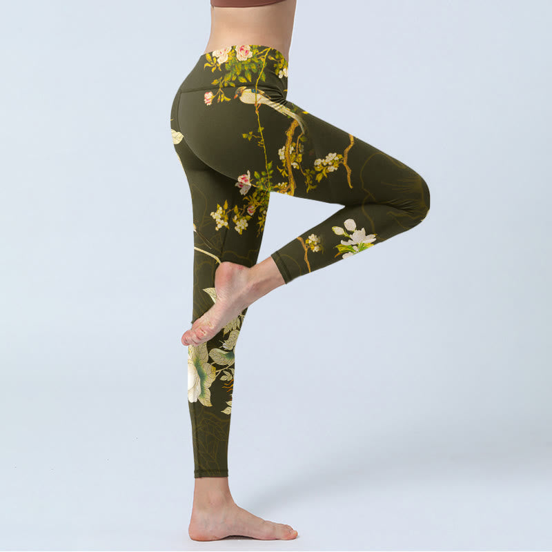 Black Magnolia Flowers Print Gym Leggings Women's Yoga Pants