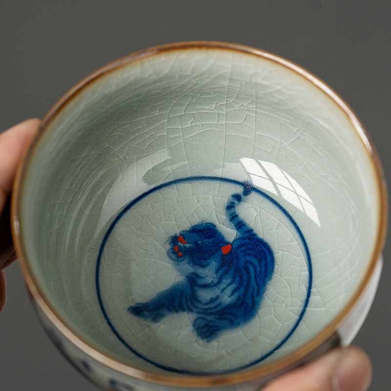 Jingdezhen Hand Painted Cute Tiger Ceramic Teacup Kung Fu Tea Cup Bowl 140ml