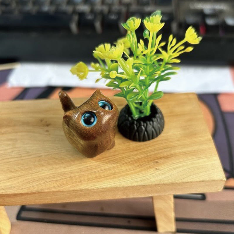 Green Sandalwood Ebony Wood Sandalwood Small Leaf Red Sandalwood Mini Lucky Cat Peace Decoration