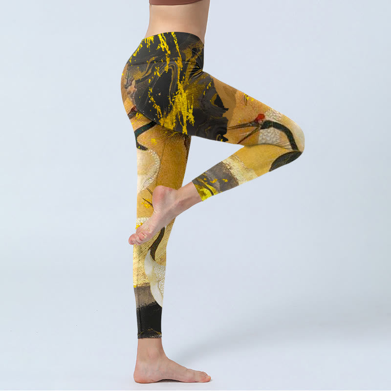 Rock Pine Tree Red-crowned Crane Pattern Print Gym Leggings Women's Yoga Pants