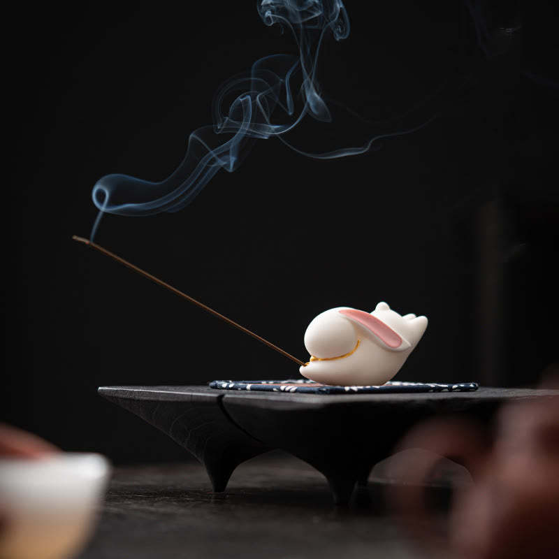 Flying Rabbit Bamboo Mat Healing Ceramic Incense Burner Desk Decoration