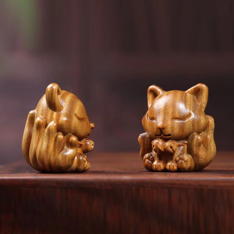 Mini Nine-Tailed Fox Ivory Fruit Sandalwood Green Sandalwood Blessing Decoration