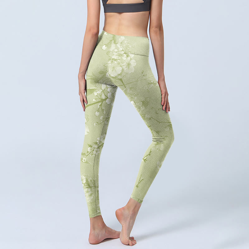 White Plum Blossoms Print Gym Leggings Women's Yoga Pants