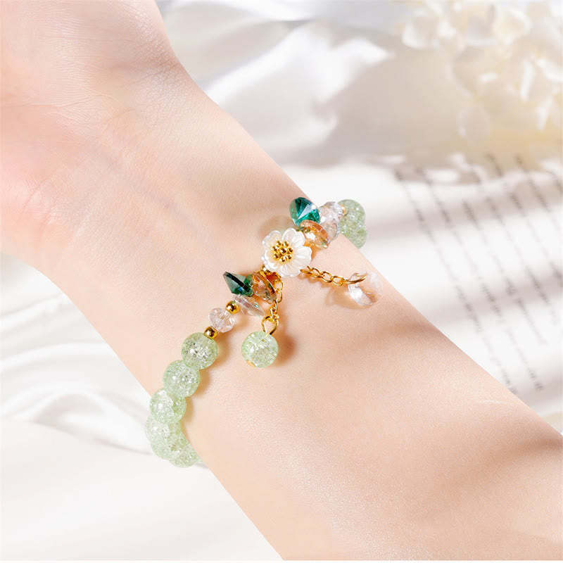 Simple Design Flower Charm Glass Bead Bracelet