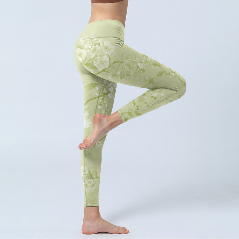 White Plum Blossoms Print Gym Leggings Women's Yoga Pants