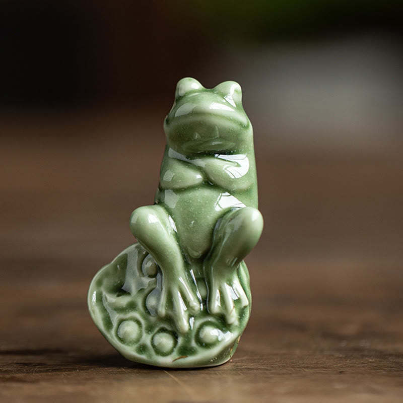 Mini Small Meditation Lotus Resting Frog Ceramic Wealth Luck Home Tea Pet Figurine Decoration