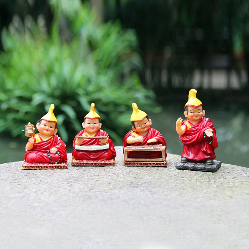 Hand Painted Tibetan Lama Figures Carved Creative Home Office Car Decoration Ornament