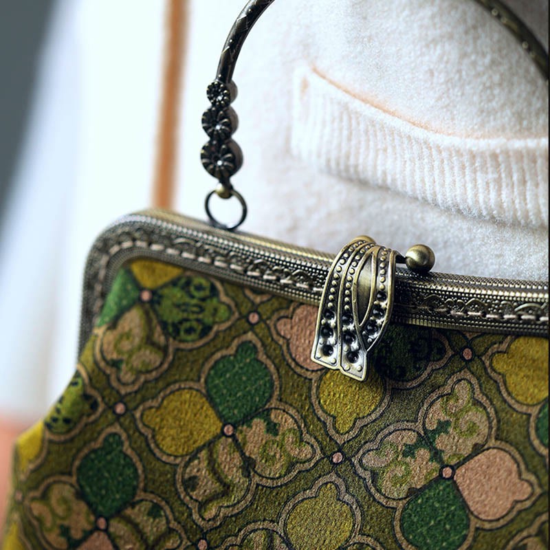 Green Leaves Handbag Metal Chain Crossbody Bag Shoulder Bag Cellphone Bag
