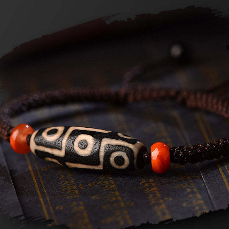 Tibetan Nine-Eye Dzi Bead Prosperity String Bracelet