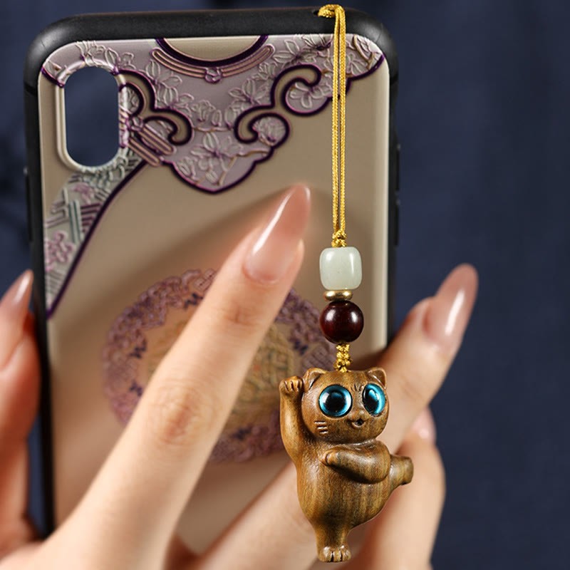 Green Sandalwood Thuja Sutchuenensis Dancing Cat Positive Key Chain Phone Hanging Decoration