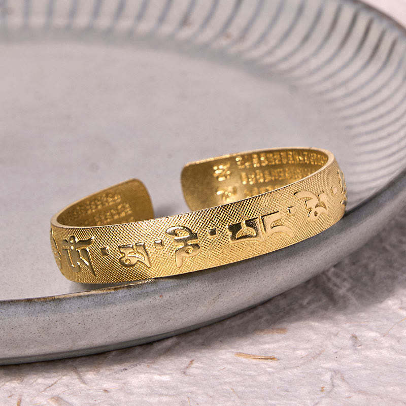 Six True Words 'Om Mani Padme Hum' Heart Sutra Copper Brass Luck Bracelet Bangle