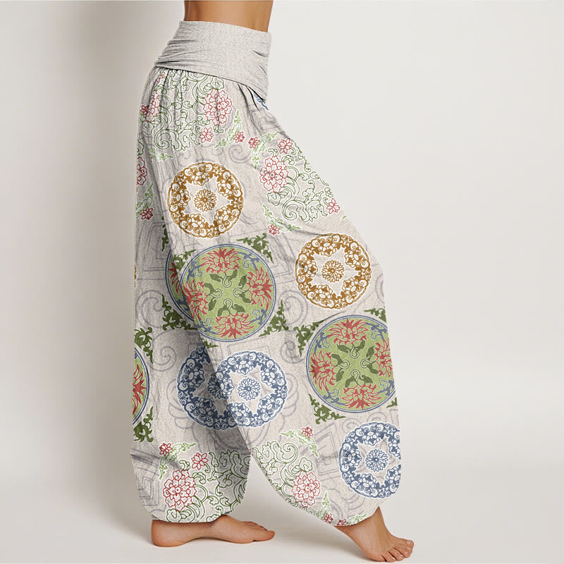 Round Shapes Chinese Floral Pattern Design Women's Elastic Waist Harem Pants