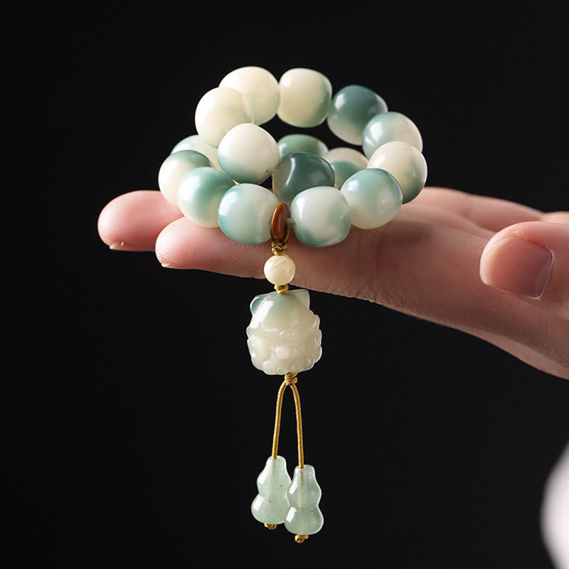 Gradient Bodhi Seed Nine-Tailed Fox Cat Paw Claw Pine Cone Peace Bracelet