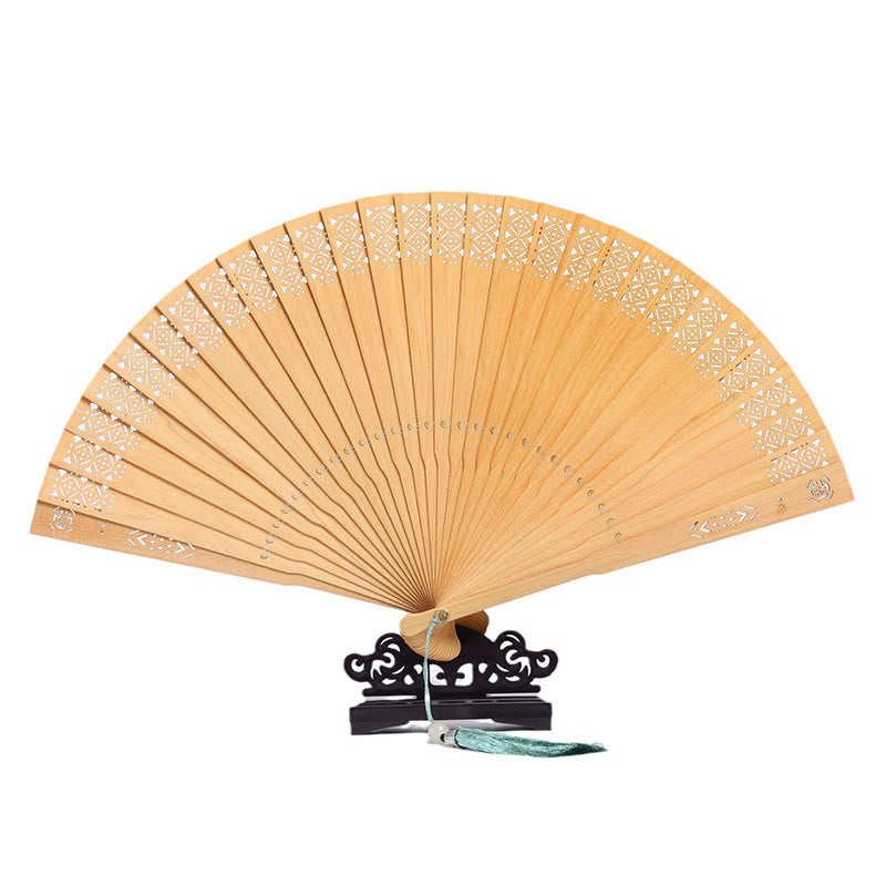 Retro Chang'e Moon Crane Peacock Hollow Engraved Pattern Handheld Thuja Sutchuenensis Wood Folding Fan