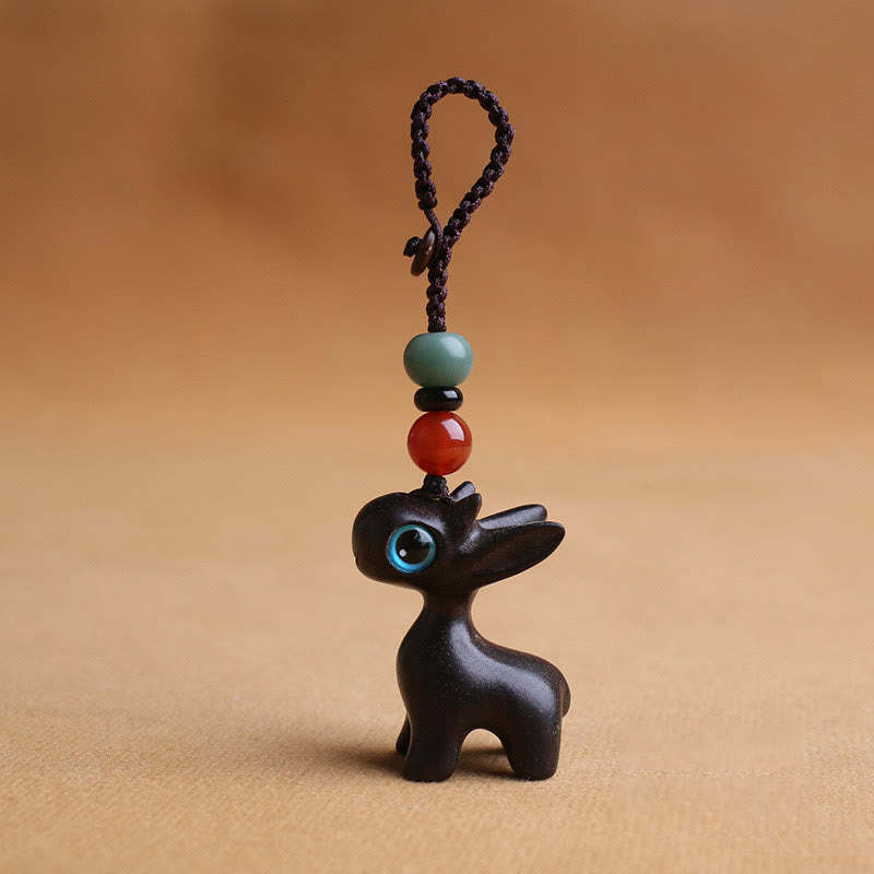 Sandalwood Small Leaf Red Sandalwood Ebony Wood Green Sandalwood Lucky Mini Deer Carved Protection Key Chain Phone Hanging Decoration