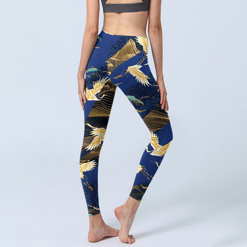 Mountain Temple Red Crowned Crane Pattern Print Gym Leggings Women's Yoga Pants