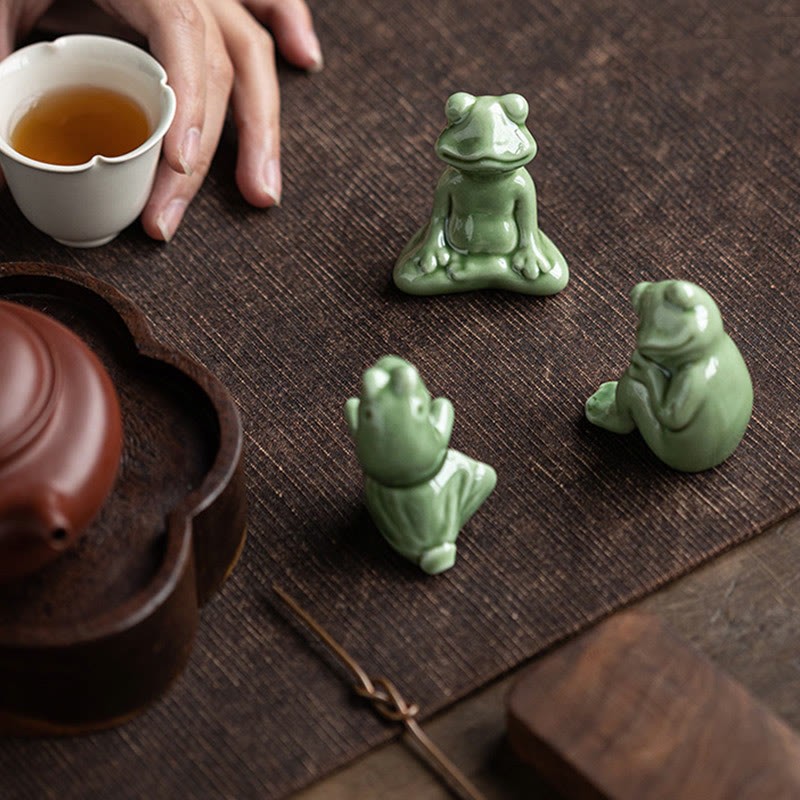 Mini Small Meditation Lotus Resting Frog Ceramic Wealth Luck Home Tea Pet Figurine Decoration