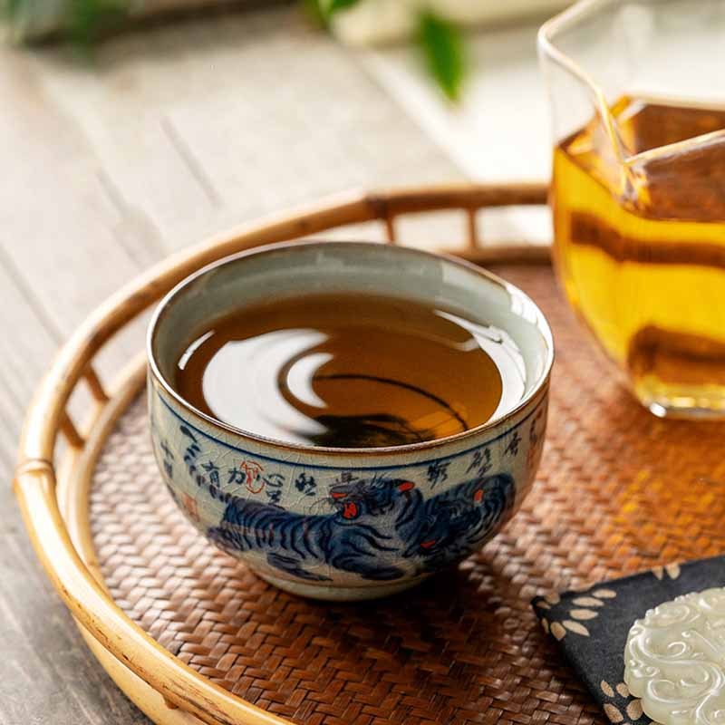 Jingdezhen Hand Painted Cute Tiger Ceramic Teacup Kung Fu Tea Cup Bowl 140ml