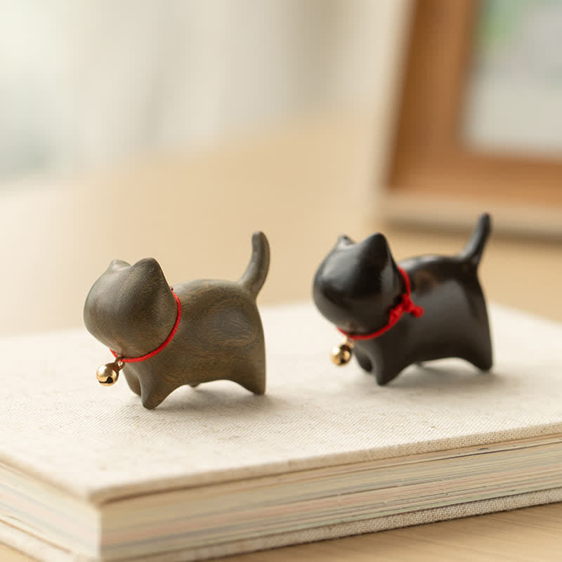 Green Sandalwood Small Leaf Red Sandalwood Cute Cat Animals Soothing Peace Decorations