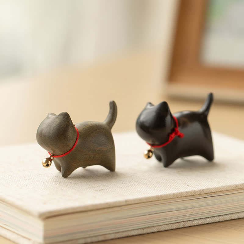 Green Sandalwood Small Leaf Red Sandalwood Cute Cat Animals Soothing Peace Decorations