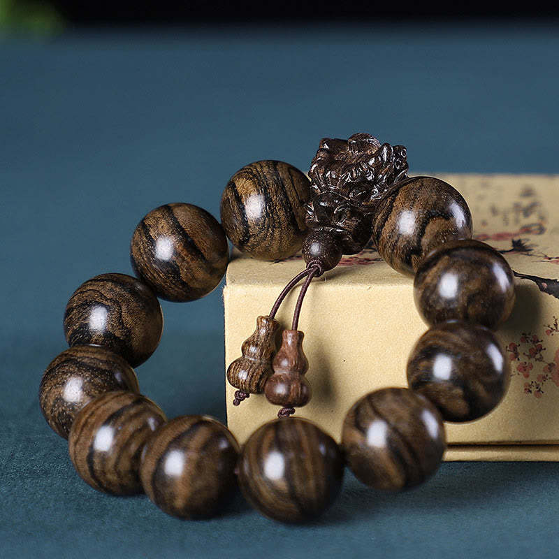 Rosewood Green Sandalwood Small Leaf Red Sandalwood Agarwood Dragon Carved Protection Bracelet
