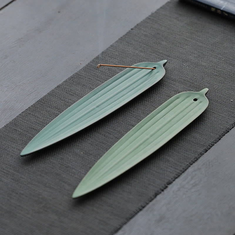 Green Bamboo Leaf Healing Ceramic Incense Burner Decoration