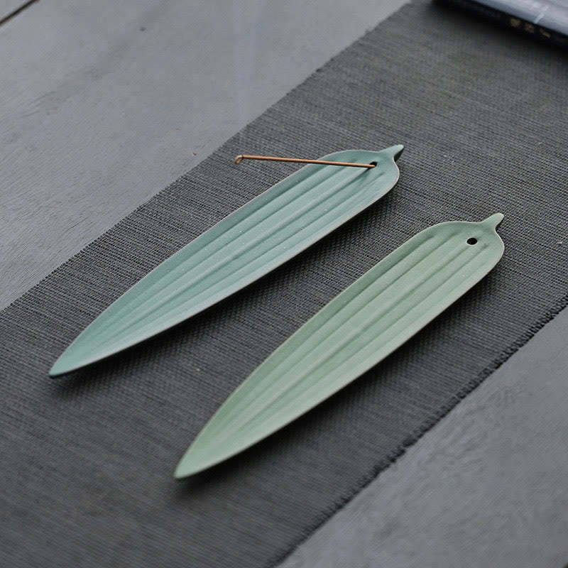 Green Bamboo Leaf Healing Ceramic Incense Burner Decoration