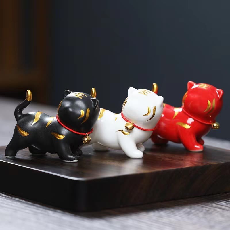 Mini Cute Tiger Tea Pet Ceramic Home Desk Figurine Decoration